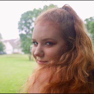 Meet your Posher, Melanie